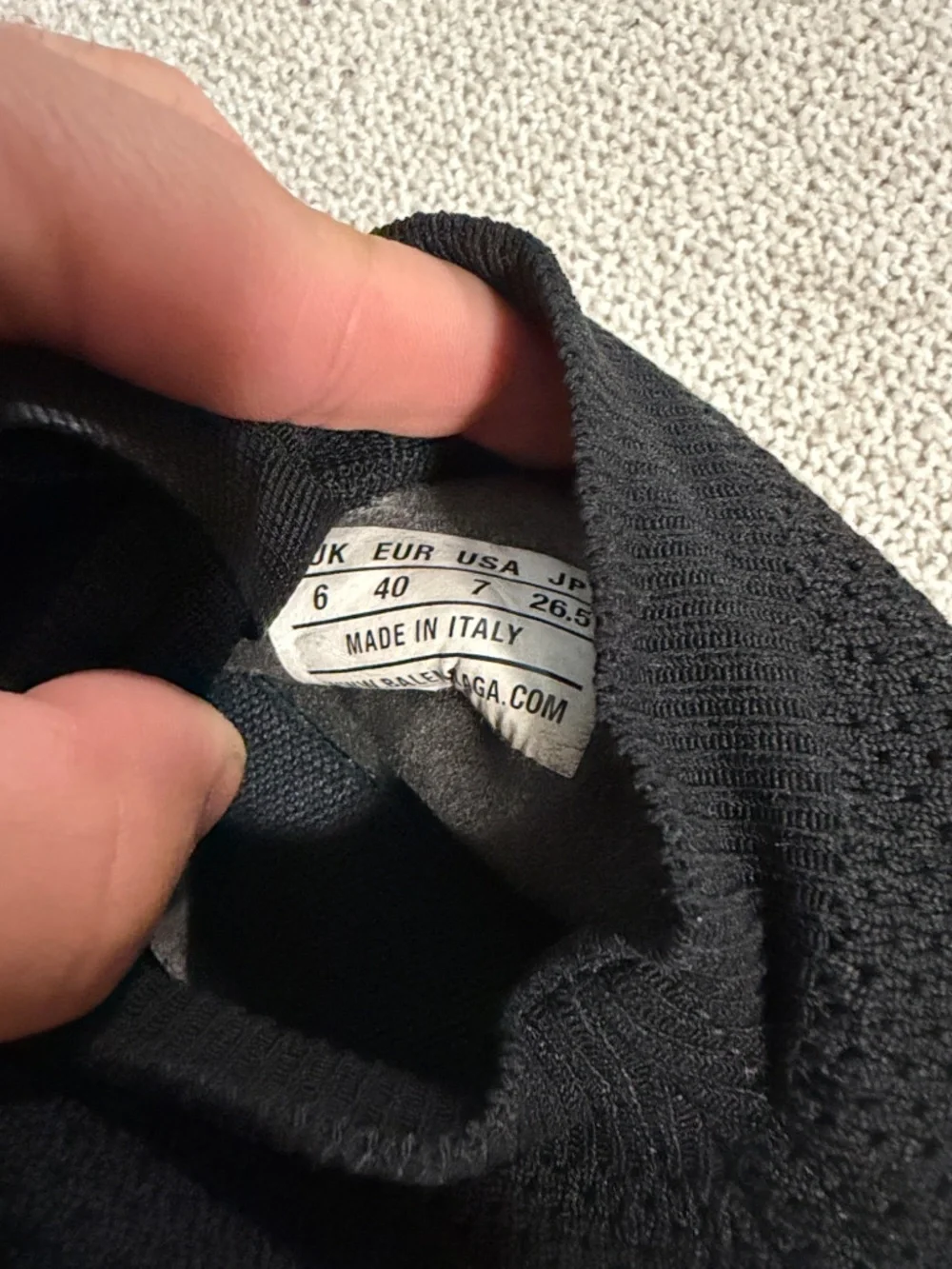 Authentic Balenciaga speed lace up